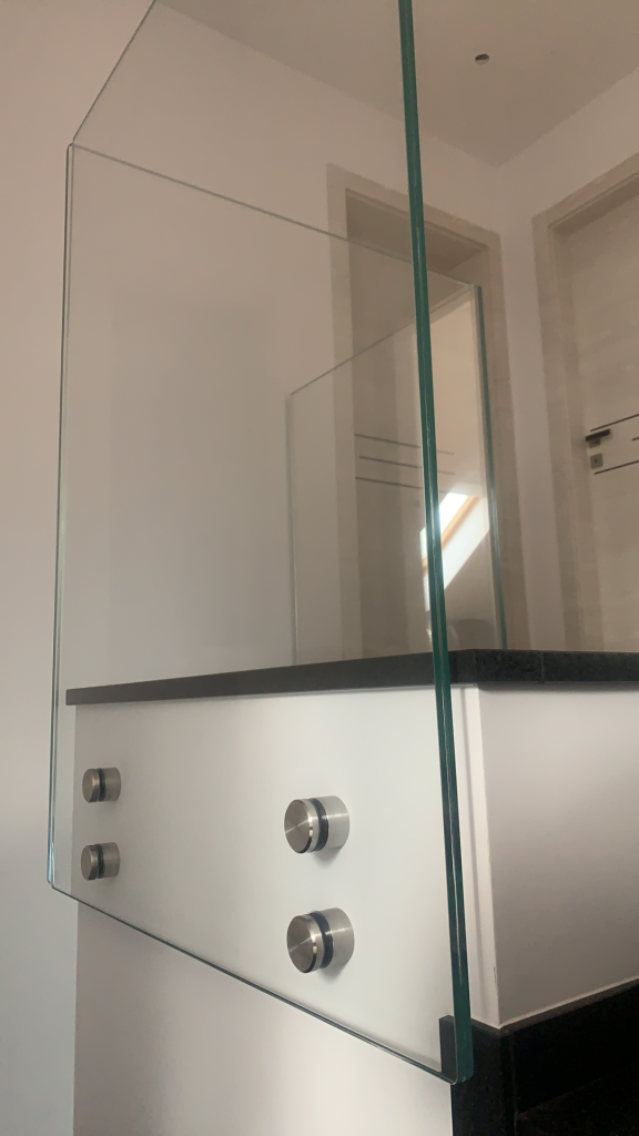 Realizacja schodów i balustrad od szklarza z Białegostoku