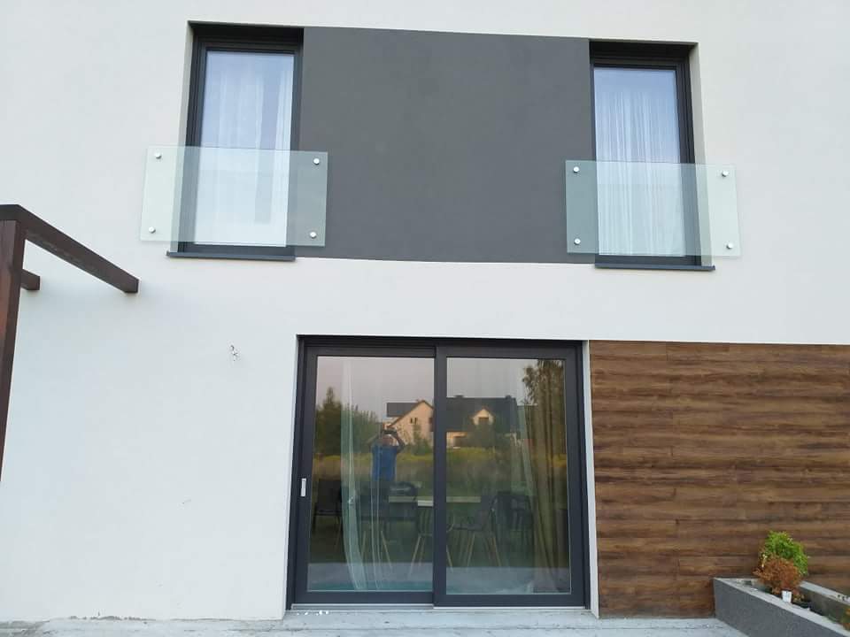 Realizacja schodów i balustrad od szklarza z Białegostoku